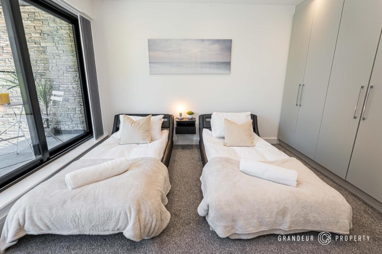 Carbery Lux By Grandeur Property Bournemouth Bagian luar foto