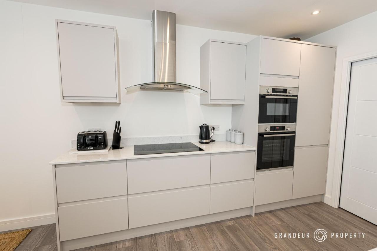 Carbery Lux By Grandeur Property Bournemouth Bagian luar foto