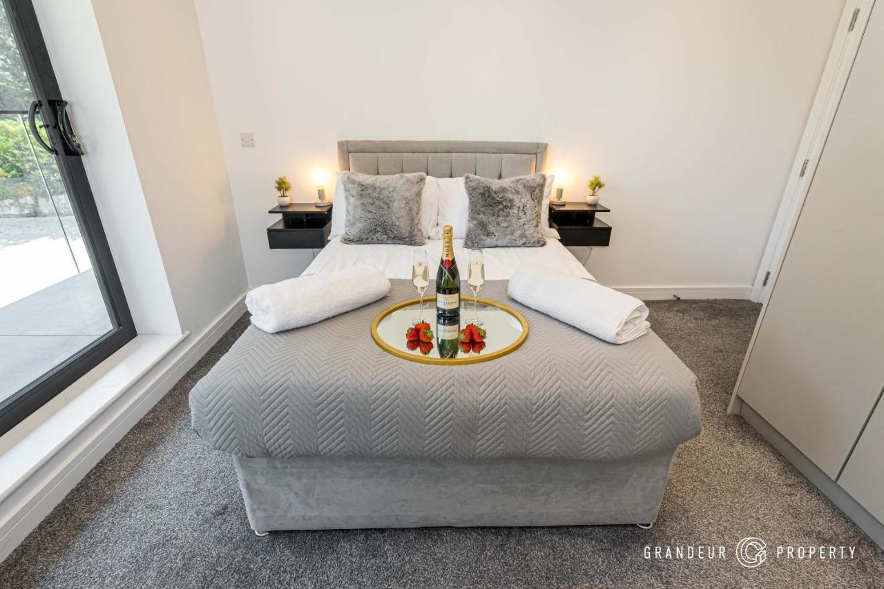 Carbery Lux By Grandeur Property Bournemouth Bagian luar foto