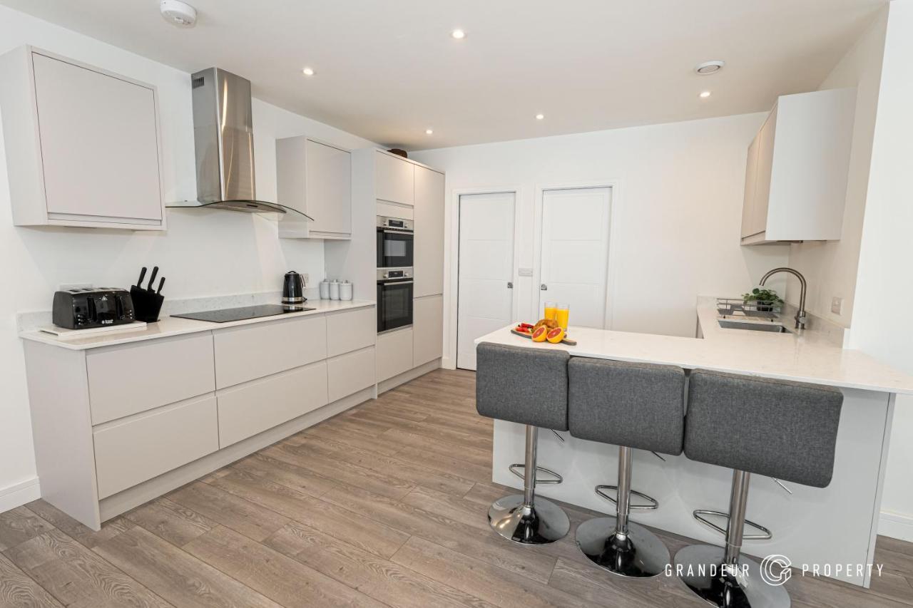 Carbery Lux By Grandeur Property Bournemouth Bagian luar foto